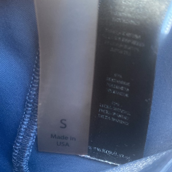 Koral Lustrous R. Rise Legging in Midnight Blue Size Small - Picture 5 of 9